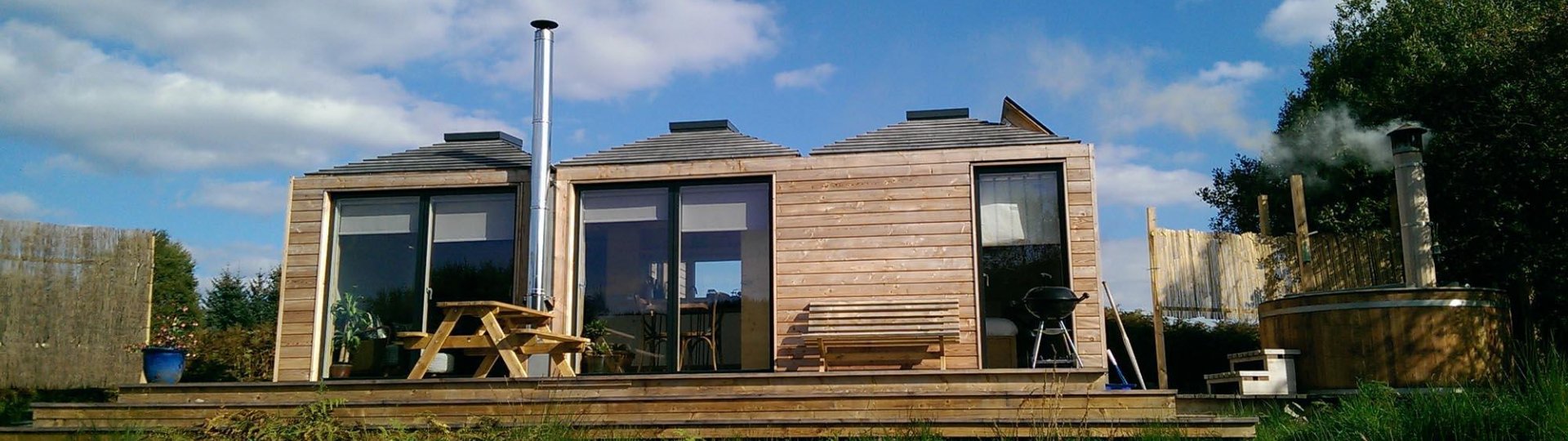 An image showing the exterior of red squirrel at Loch Ken Eco Bothies self catering accommodation ec